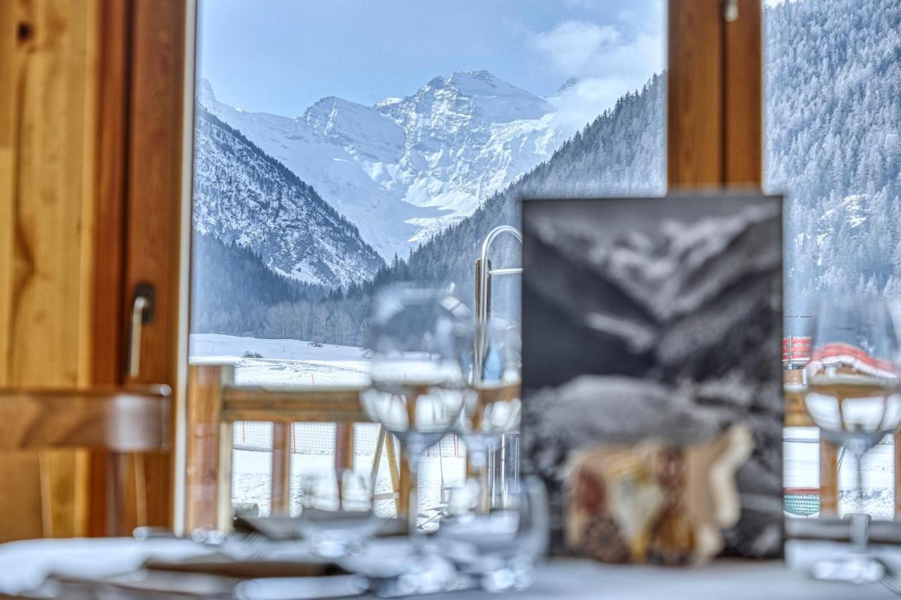 Hotel Sant'Orso - Mountain Lodge & Spa Cogne Bagian luar foto