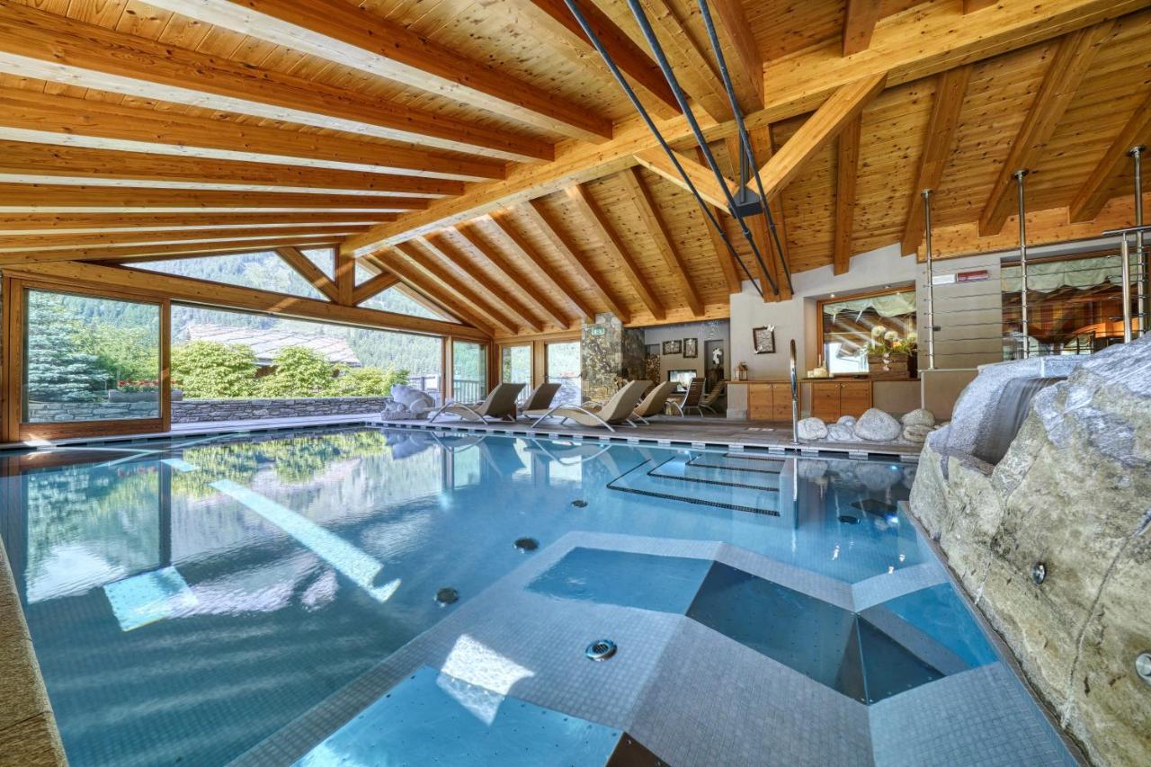 Hotel Sant'Orso - Mountain Lodge & Spa Cogne Bagian luar foto