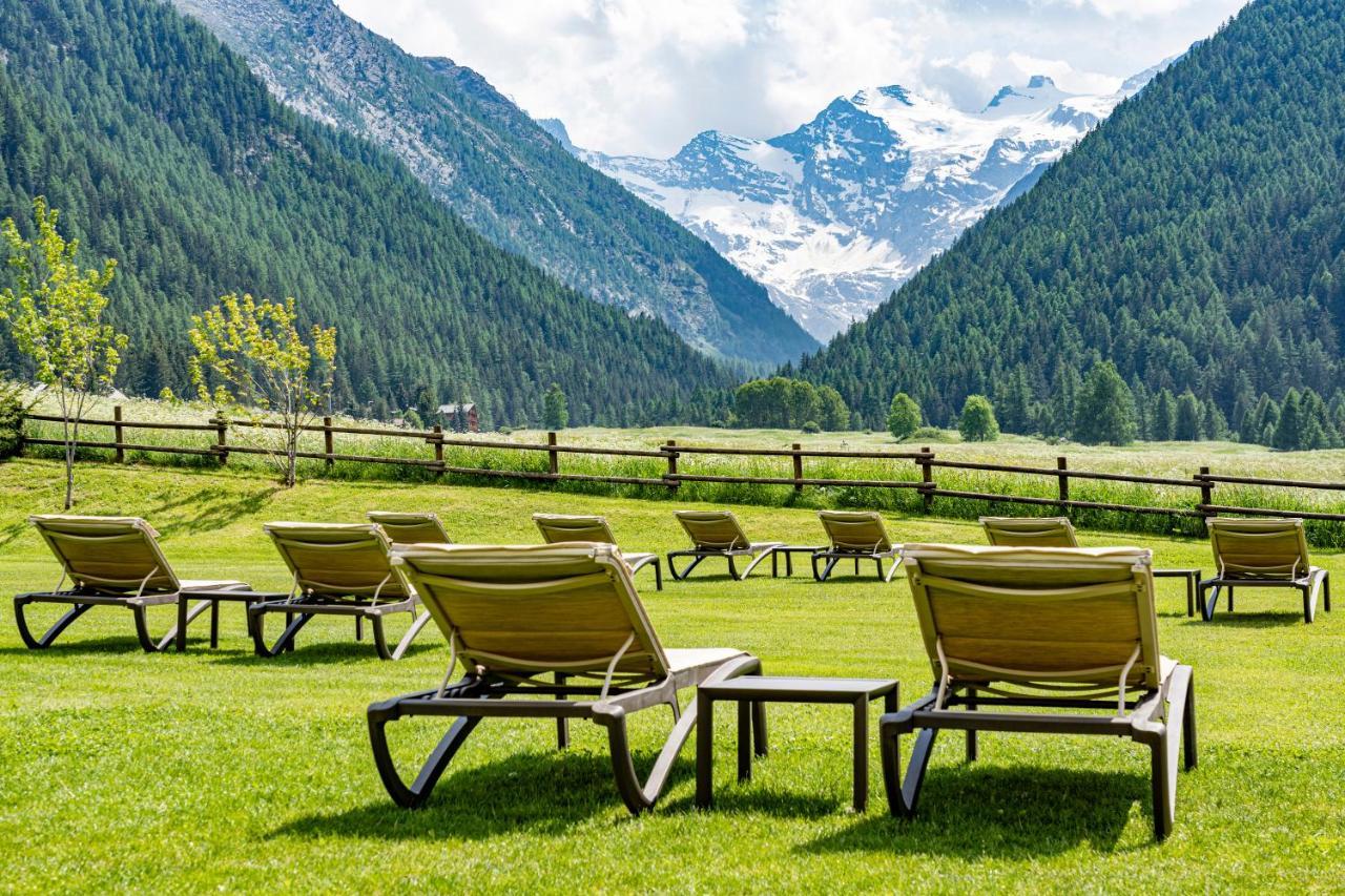 Hotel Sant'Orso - Mountain Lodge & Spa Cogne Bagian luar foto